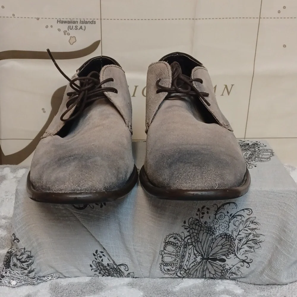 BACCO BUCCI ESTUDIO SIZE 10. Men's Tan Suede Dress Shoes